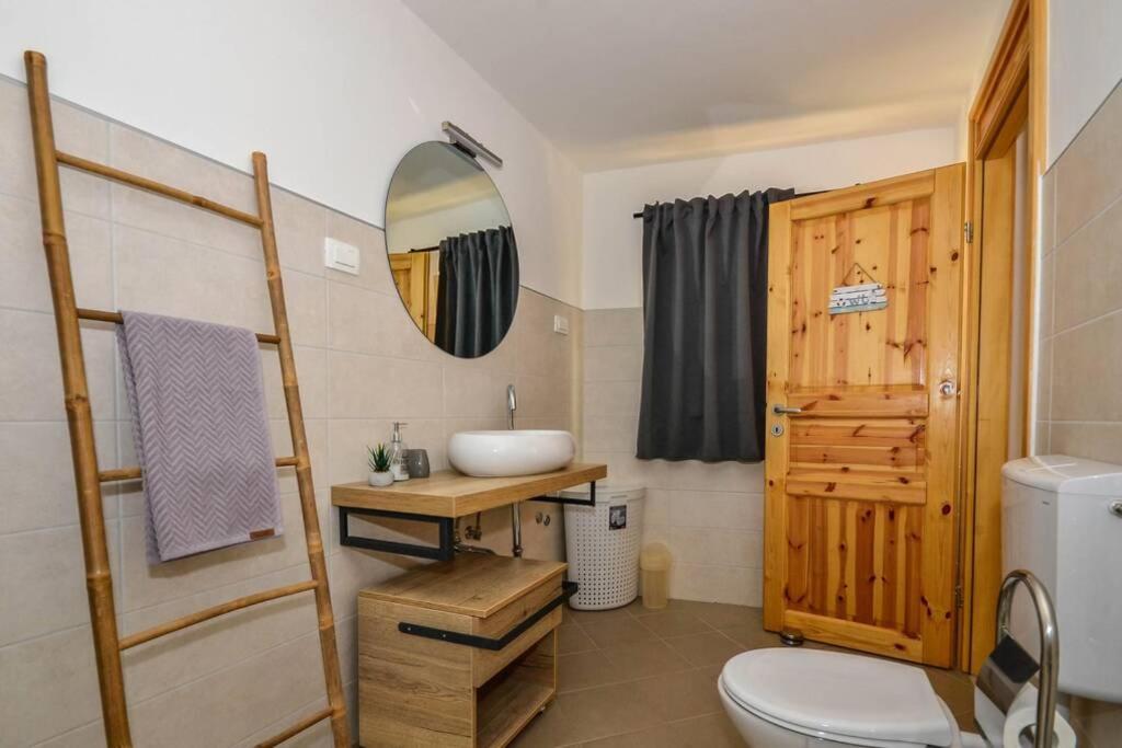 Lovely Istrian House - Segon Plomin Bagian luar foto